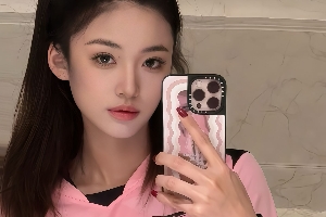 😍爱了！20岁河南女足门将李晓絮发布“反差”视频