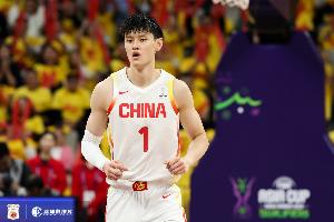 曾凡博情况不明&付豪杜润旺未入选 中国男篮四号位恐是短板