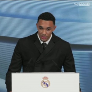 你也是儿皇梦？阿诺德演讲：加盟皇马是梦想成真，Hala Madrid！
