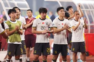 马德兴谈国足选帅：东欧教练都是来混吃混喝，没变的标准是听话